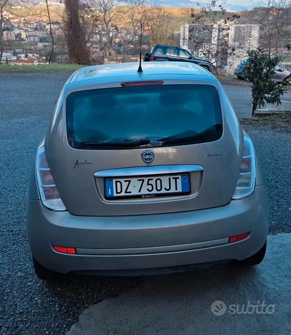 Lancia Ypsilon 2009 photo 2