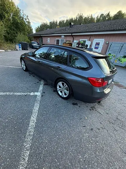 BMW 320D 2014 photo 4