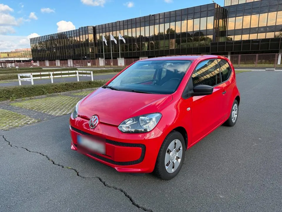 Volkswagen Up