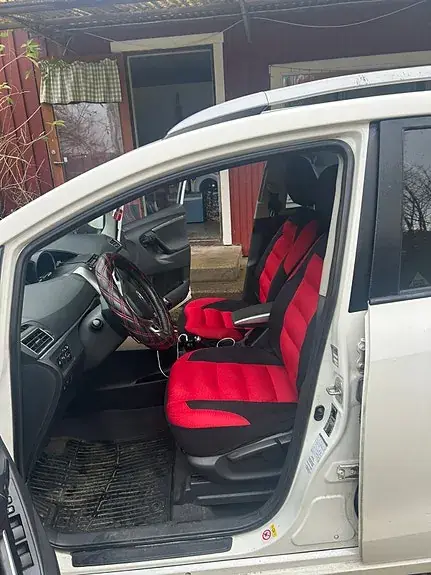Toyota Verso 2014 photo 2