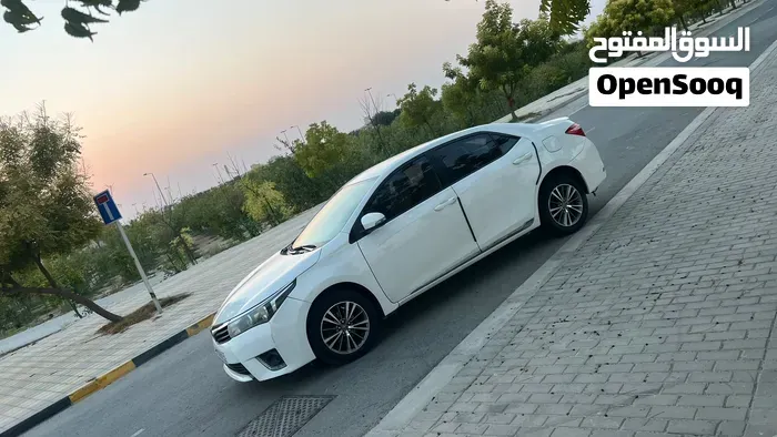 Toyota Corolla 2015 photo 3
