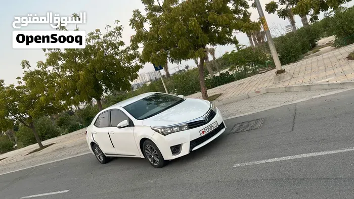 Toyota Corolla 2015 photo 2