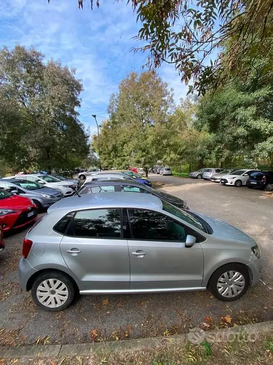 Volkswagen Polo 2010 photo 5