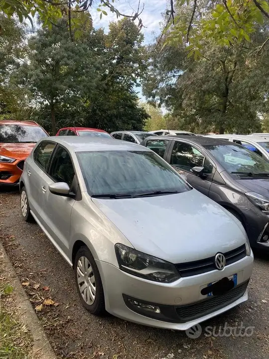 Volkswagen Polo 2010 photo 2