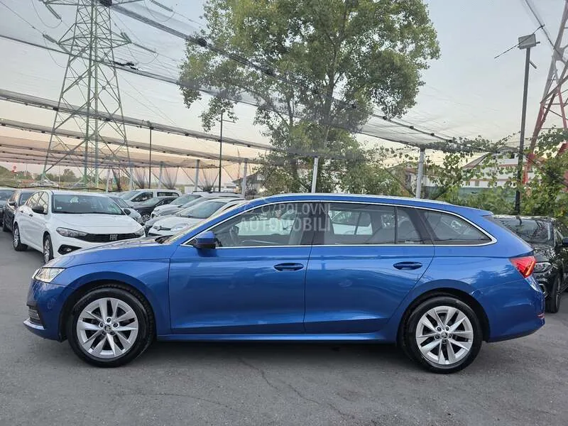 Skoda Octavia 2021 photo 3