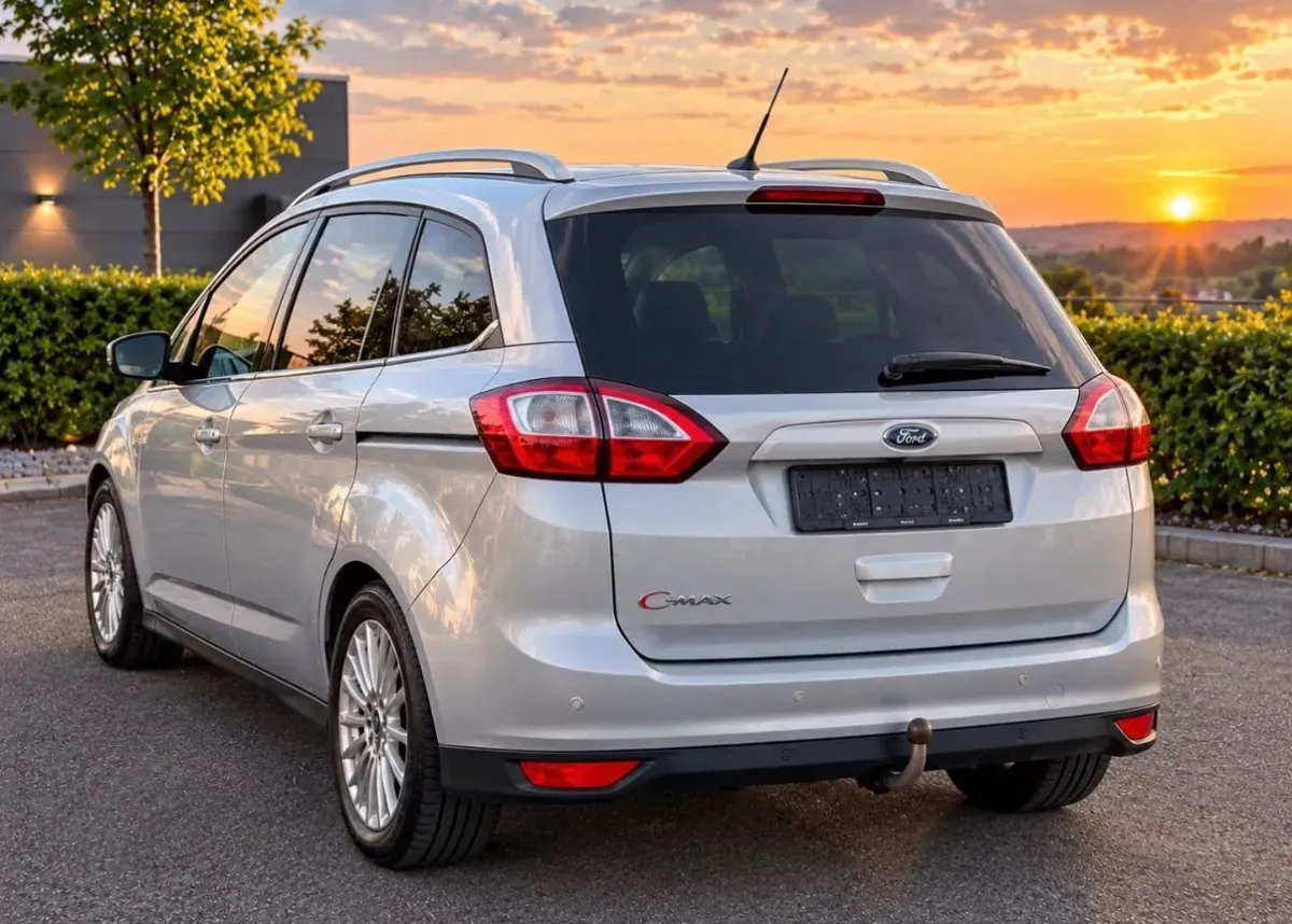 Ford C-Max 2011 photo 3