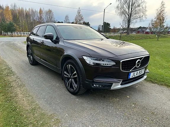Volvo V90 Cross Country 2017 photo 3