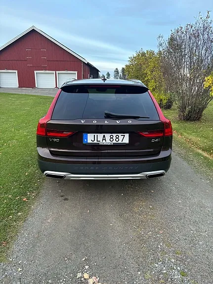 Volvo V90 Cross Country 2017 photo 5