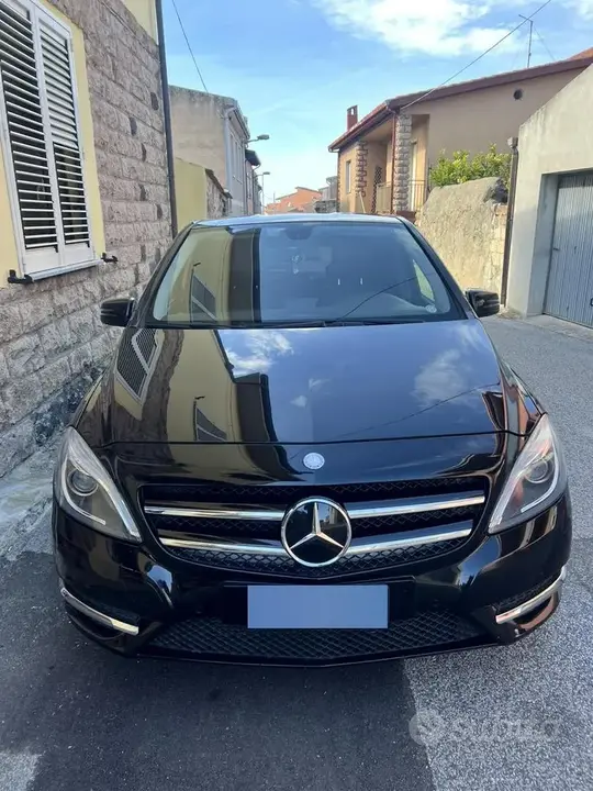Mercedes-Benz B