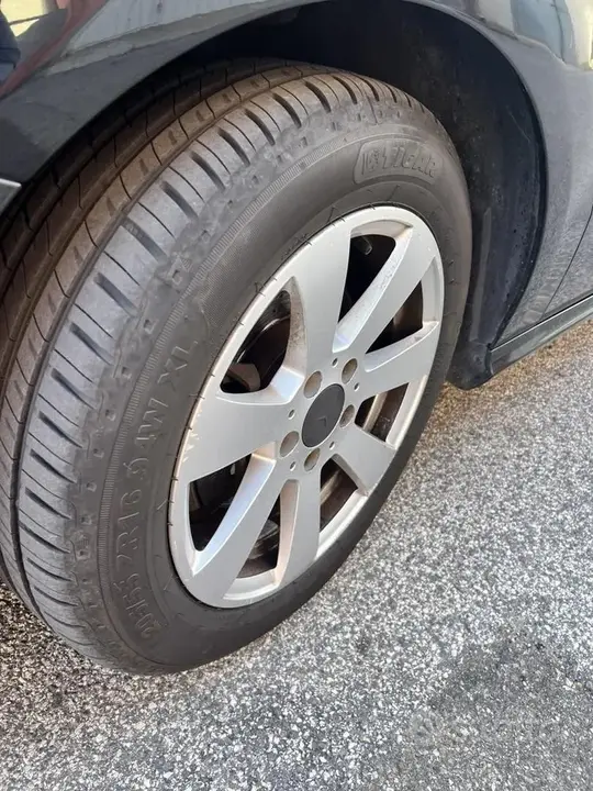 Mercedes-Benz B 2014 photo 4
