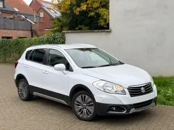 Suzuki S-Cross