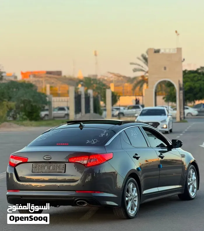 Kia K5 2012 photo 3
