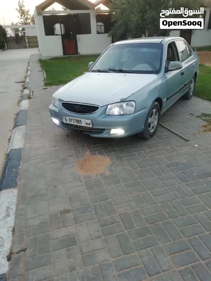 Hyundai Verna 2009 photo 2