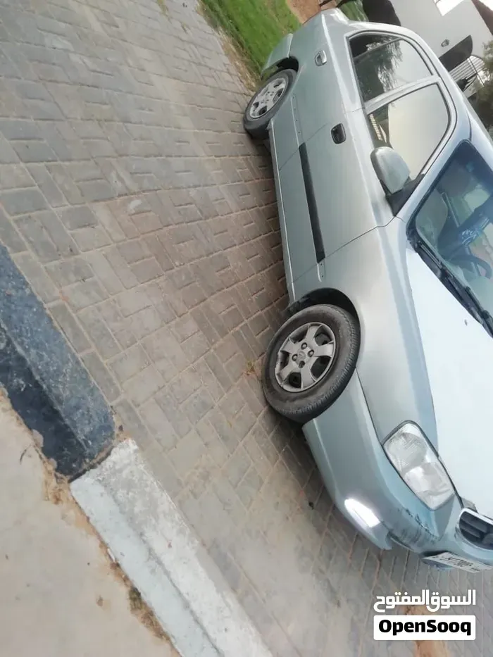 Hyundai Verna 2009 photo 4