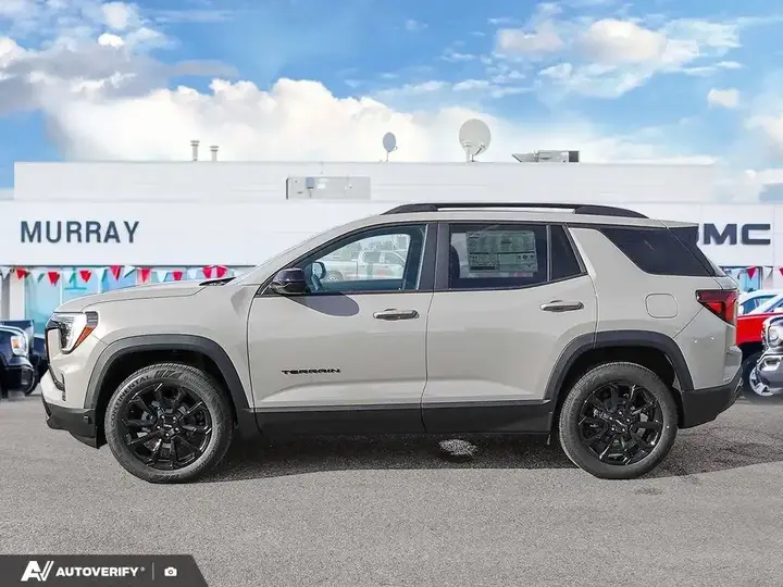 GMC Terrain 2027 photo 3