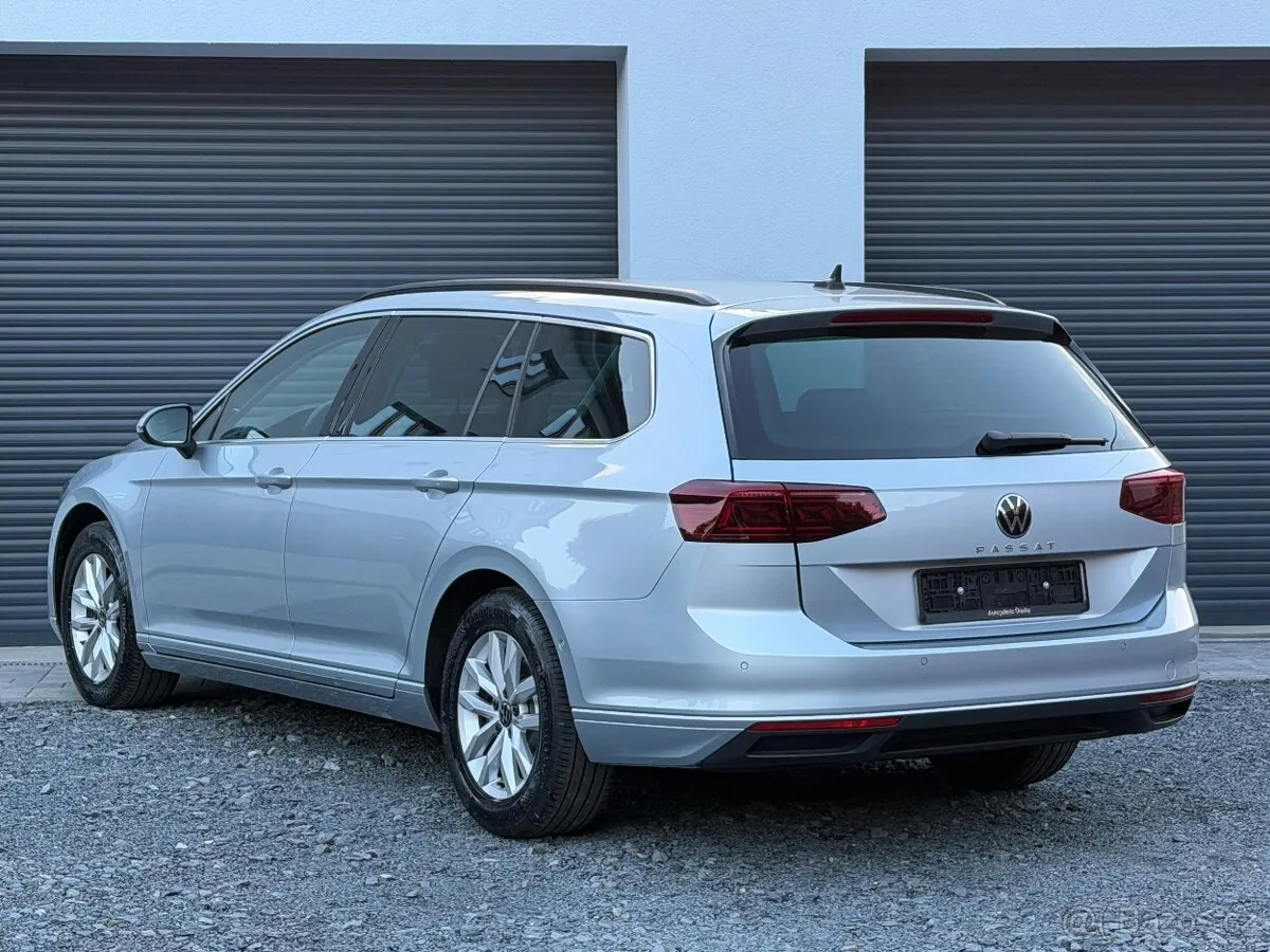 Volkswagen Passat 2023 photo 4