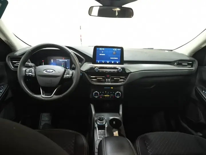 Ford Escape 2024 photo 2