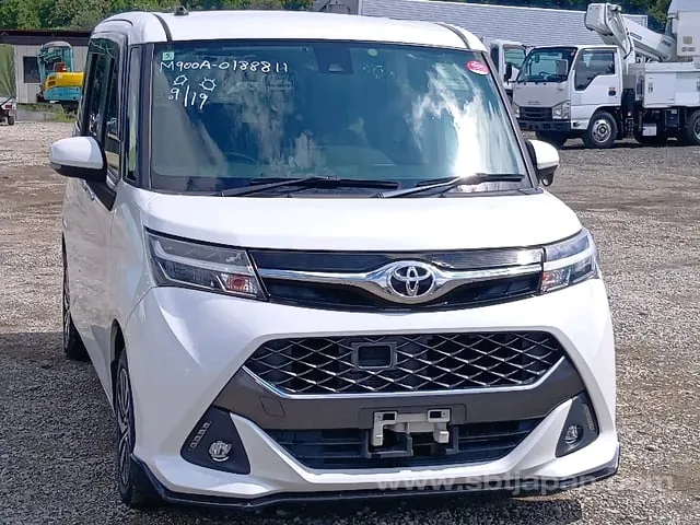 Toyota Dba-M900A