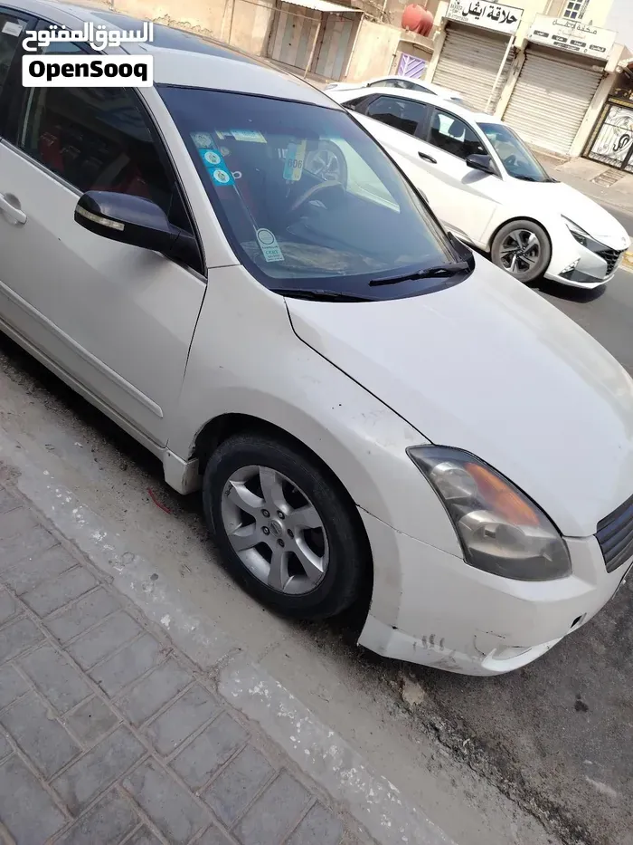 Nissan Altima 2009 photo 2