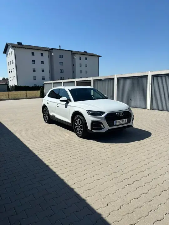 Audi Q5 2022 photo 3