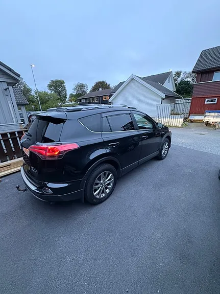 Toyota Rav4 2017 photo 4