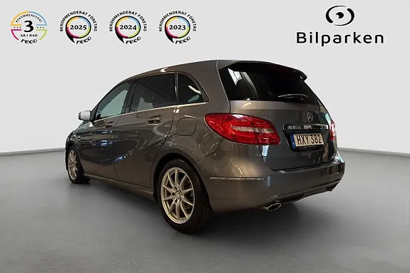 Mercedes-Benz B180 2015 photo 4