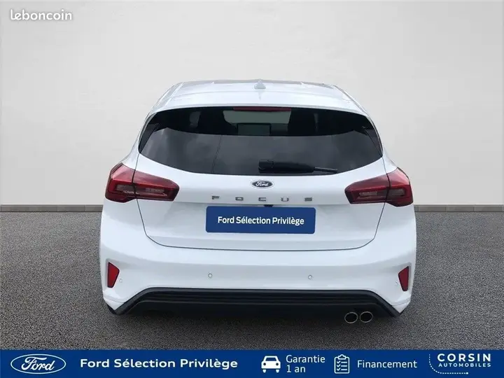 Ford Focus 2024 photo 5