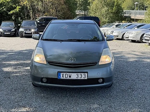 Toyota Prius 2005 photo 2