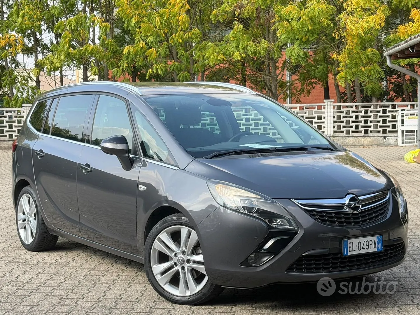 Opel Zafira 2012 photo 3