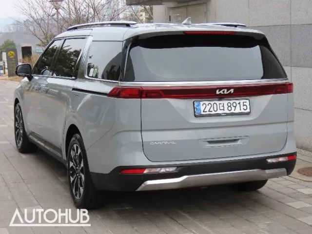 Kia Carnival 2023 photo 4