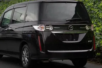 Mazda Biante 2015 photo 4