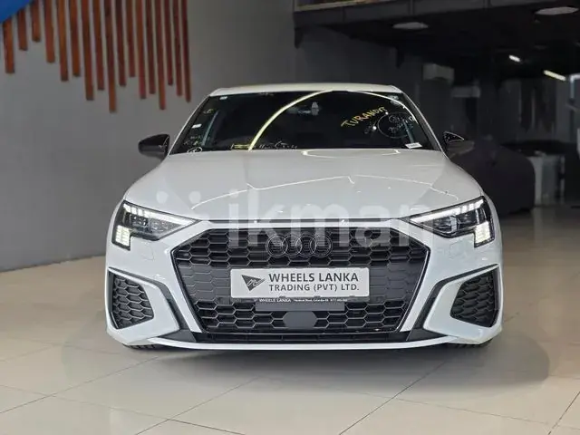 Audi A3 2024 photo 2