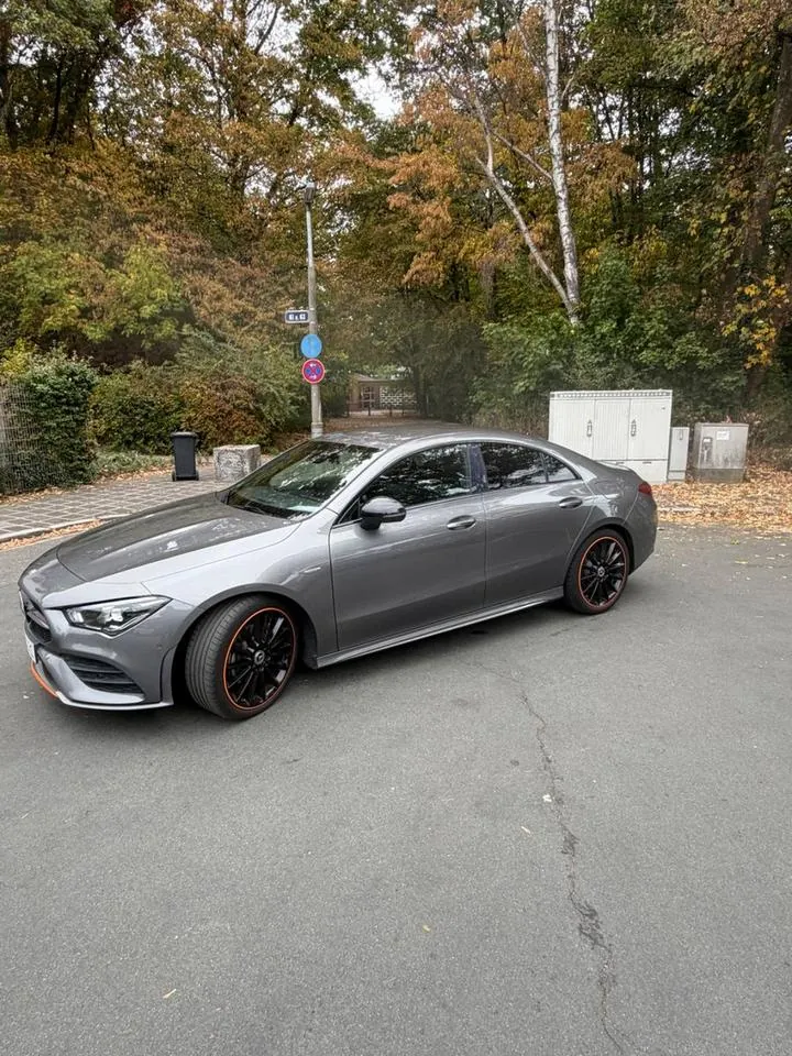 Mercedes-Benz Cla 180