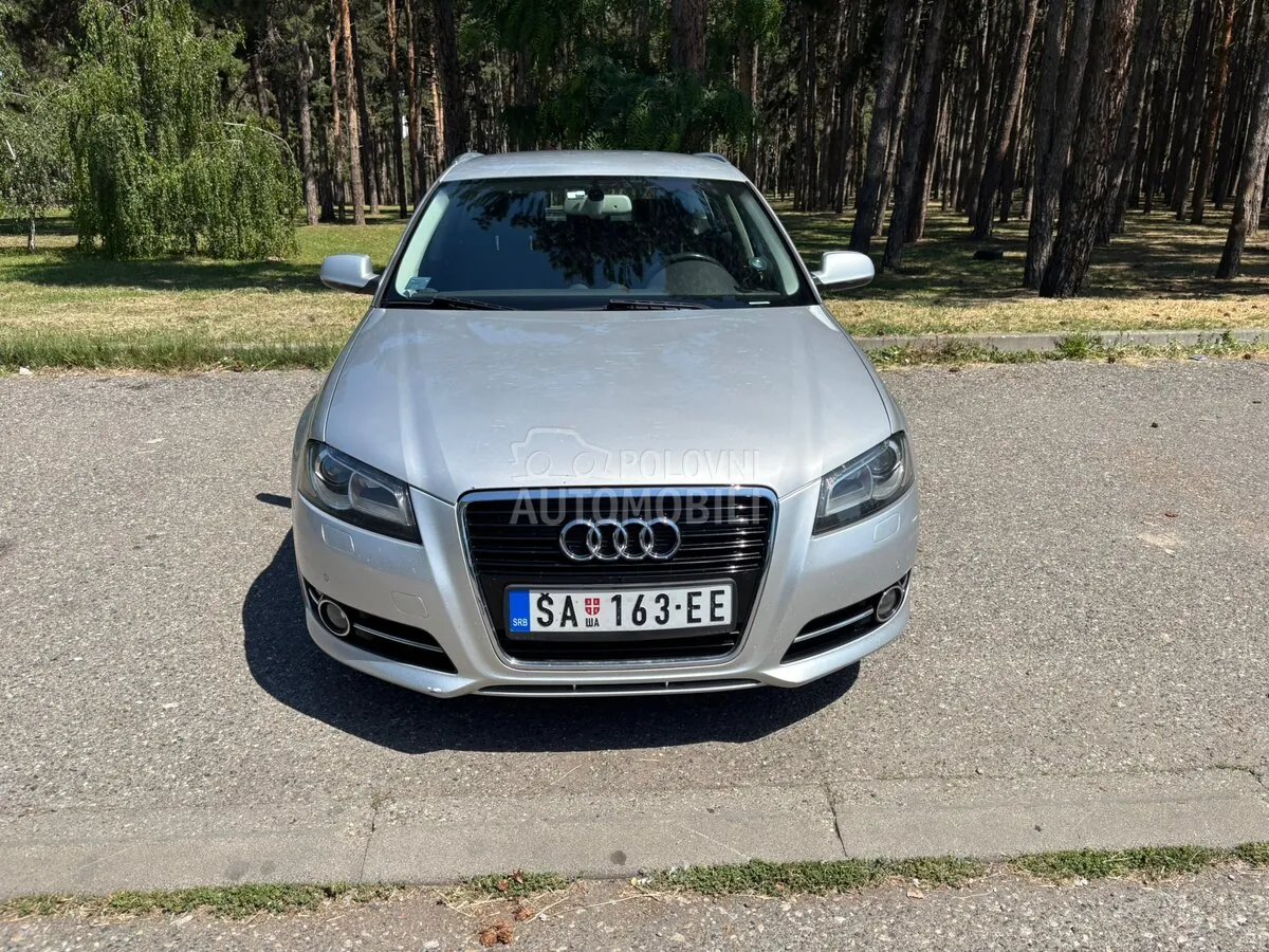 Audi A3 2011 photo 2