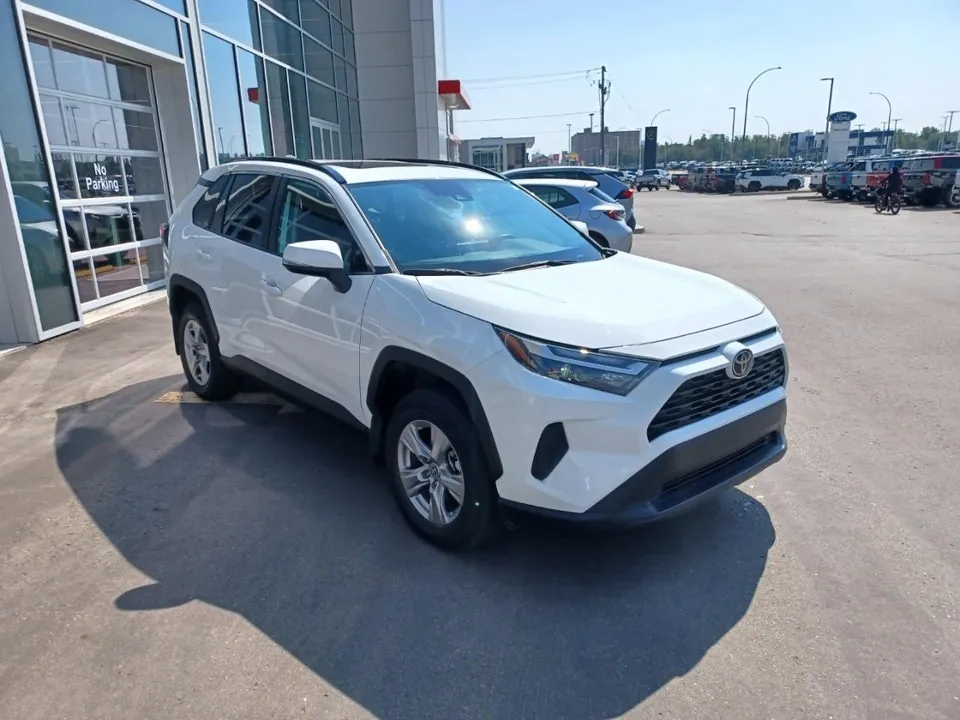 Toyota Rav4 2025 photo 3