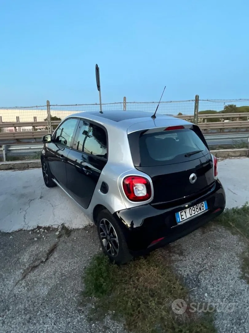 Smart Forfour 2015 photo 3