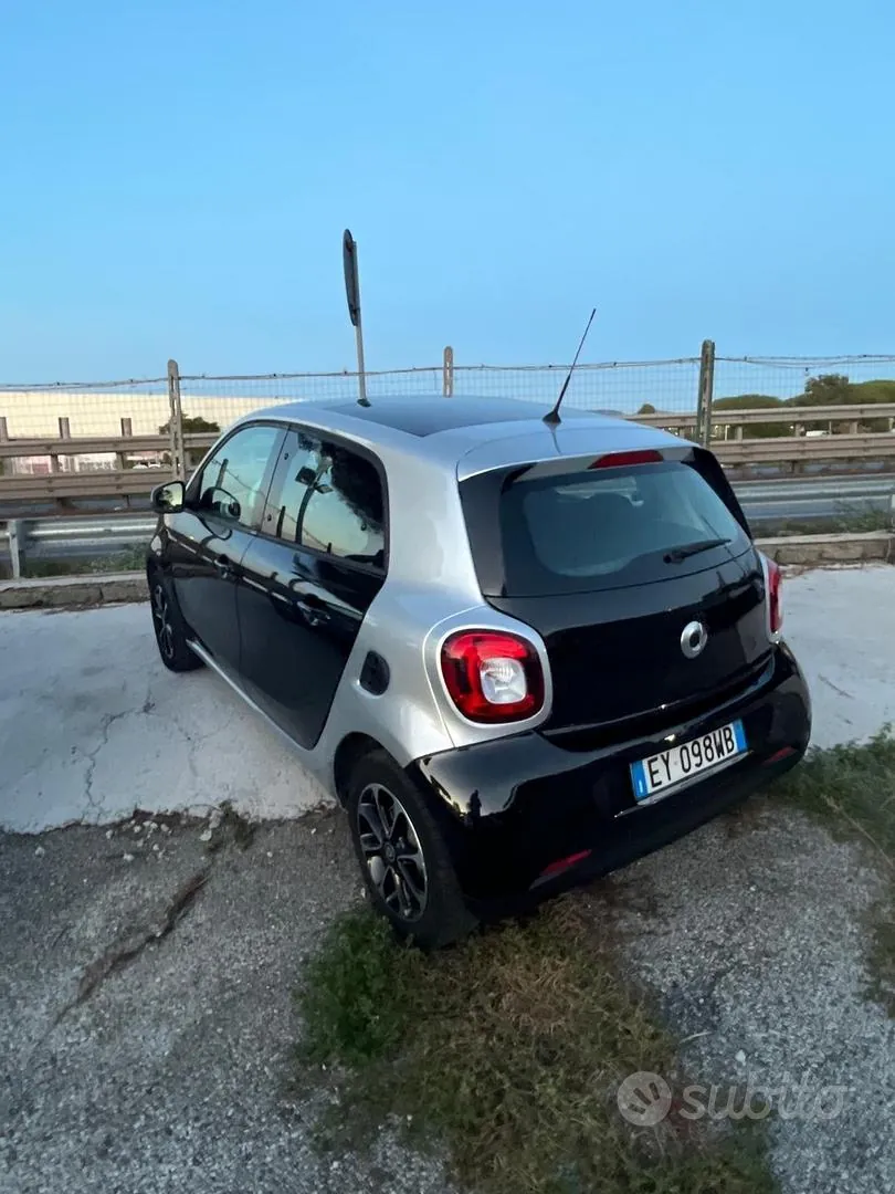 Smart Forfour 2015 photo 4