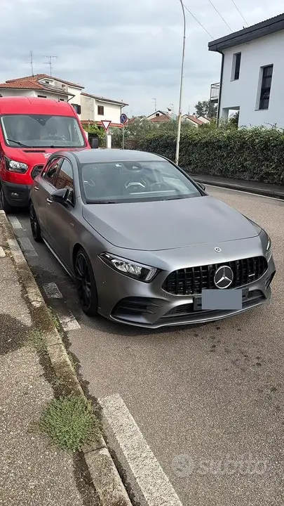 Mercedes-Benz A35 Amg