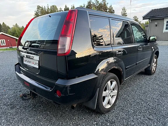 Nissan X-Trail 2005 photo 4