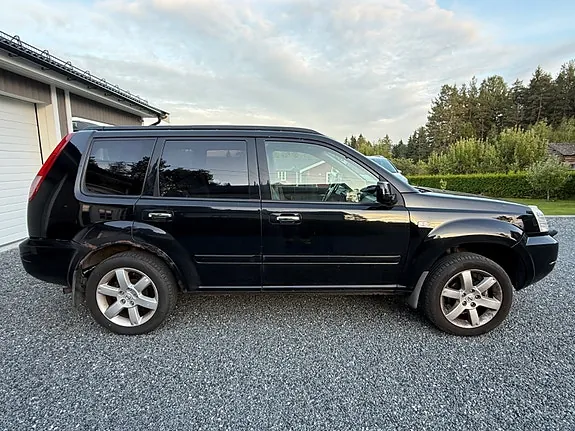Nissan X-Trail 2005 photo 5