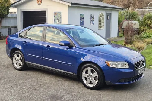 Volvo S40