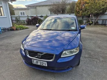 Volvo S40 2008 photo 4