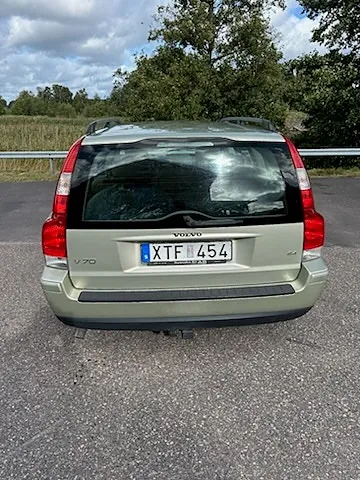 Volvo V70 2006 photo 2