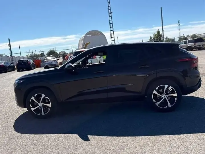 Chevrolet Trax 2024 photo 4