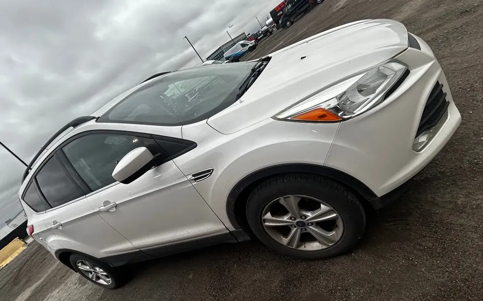Ford Escape 2015 photo 5