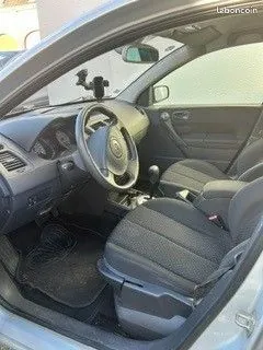 Renault Megane 2003 photo 3