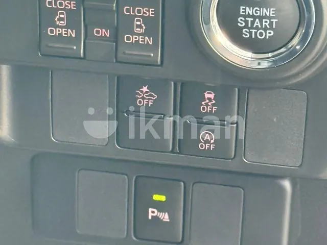 Toyota Roomy 2025 photo 3