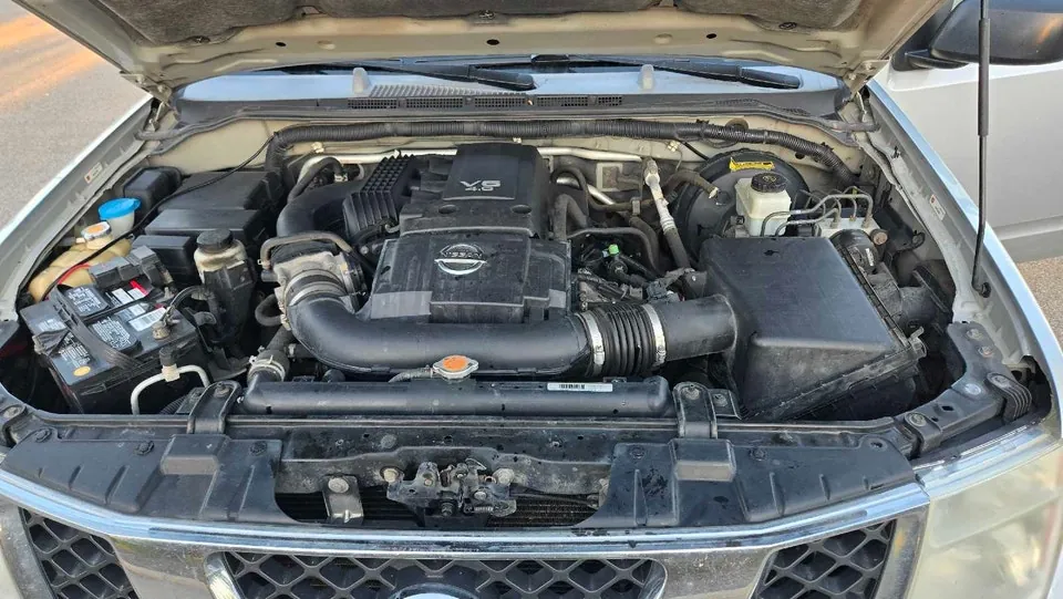 Nissan Pathfinder 2006 photo 2