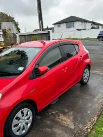 Toyota Aqua 2014 photo 5