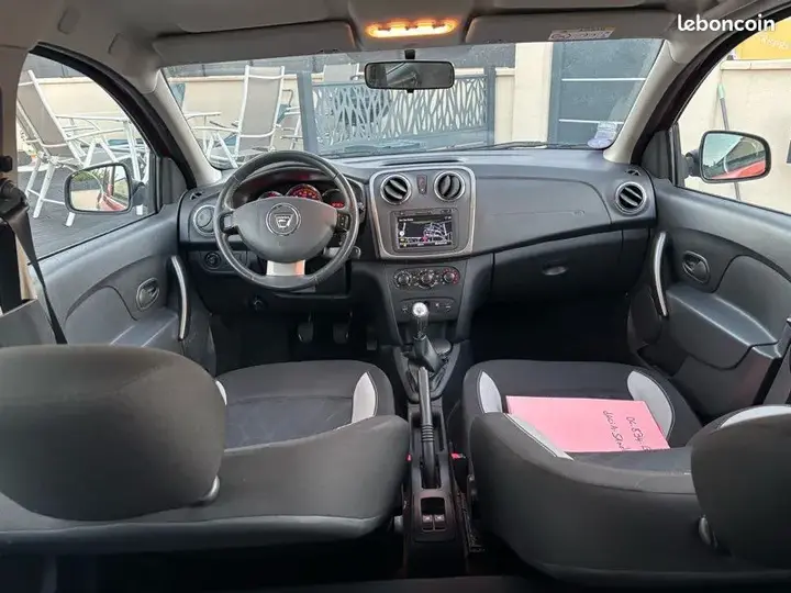 Dacia Sandero 2014 photo 3
